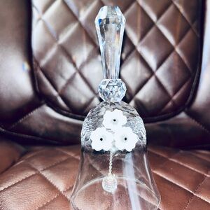 ⭐️Austrian Crystal Bell made & packaged secure by Swarovski with Floral Design